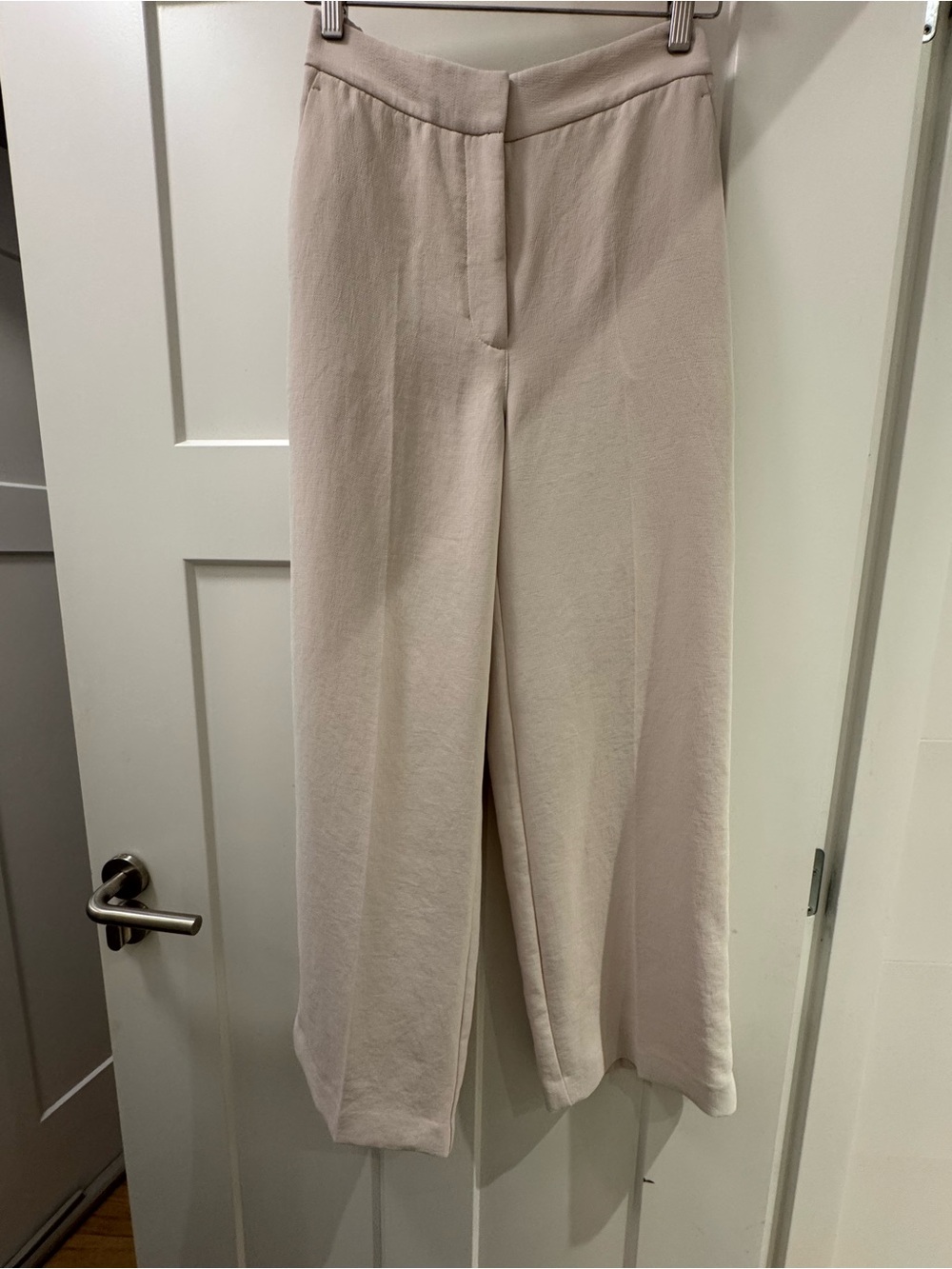 Aritzia Wilfred Trousers pants in Light pink